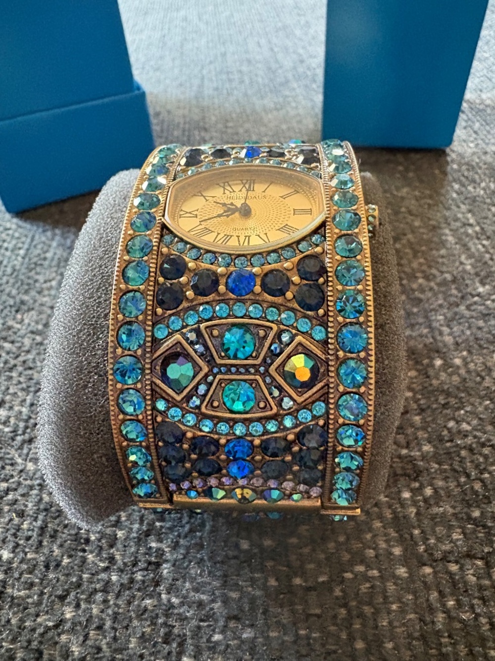 Heidi Daus Watch - Picture 4 of 5